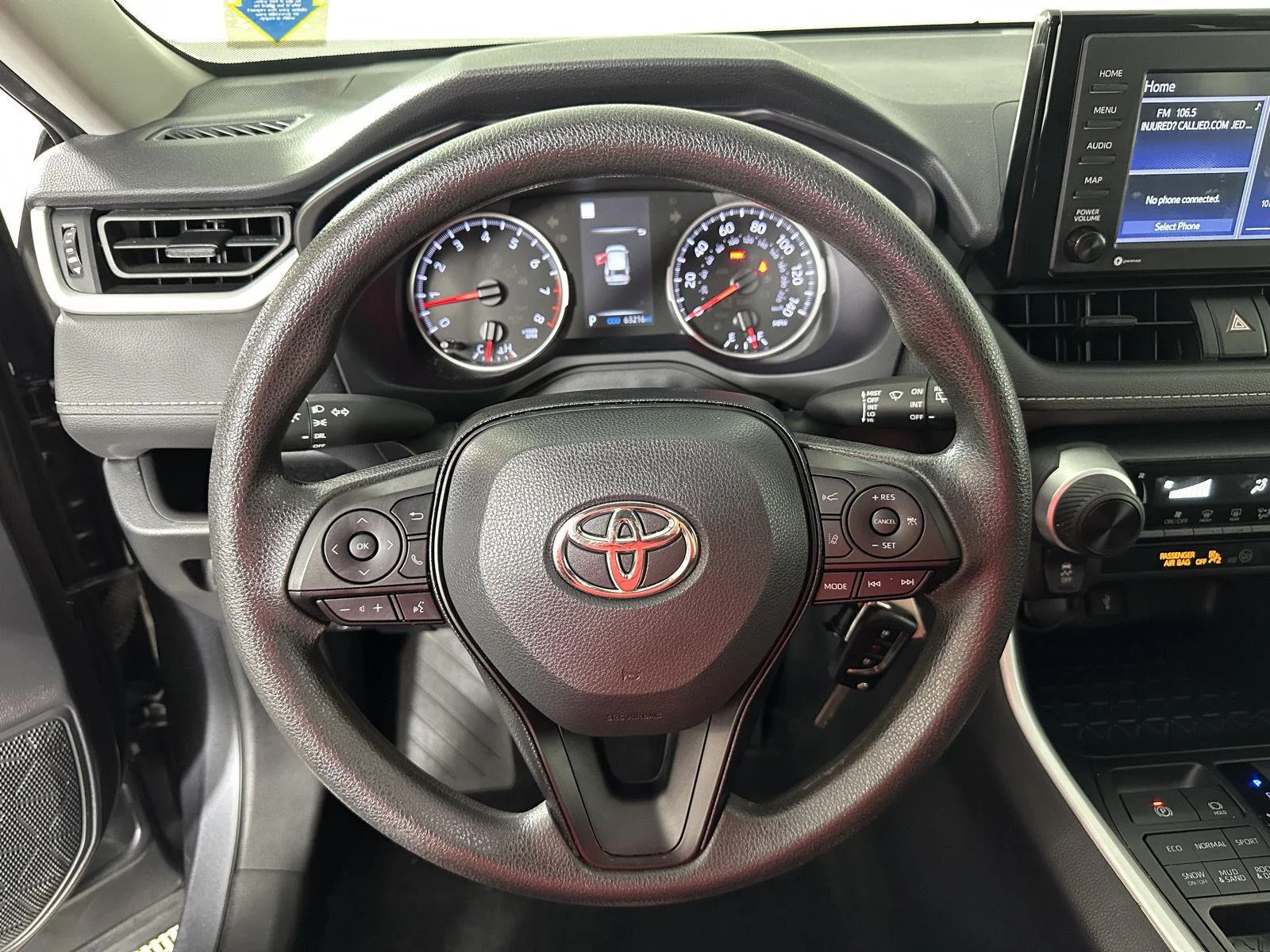 Used 2022 Magnetic Gray Metallic Toyota LE image 15