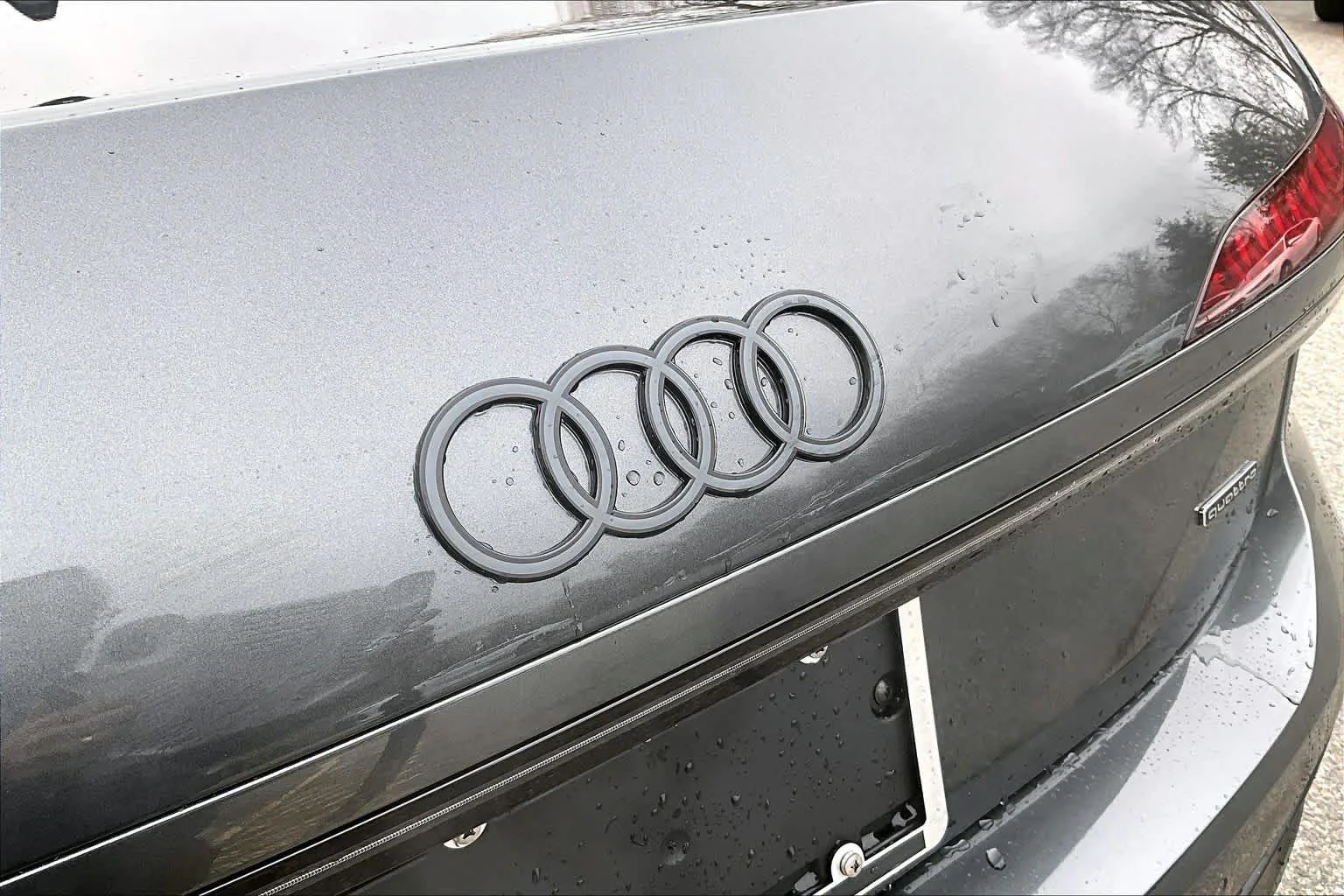 New 2026 Daytona Gray pe Audi Premium Plus image 15