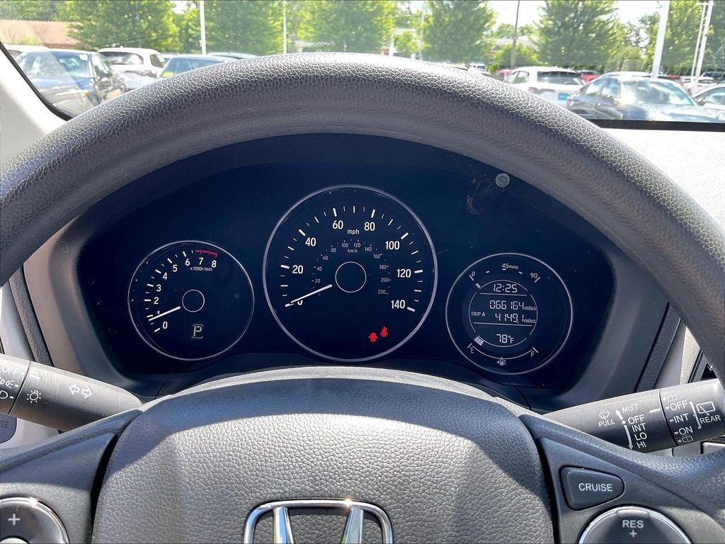 Used 2019 Silver Honda LX image 24