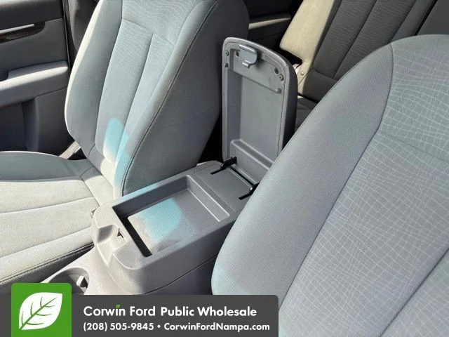 Used 2012 Frost White Pearl Hyundai  image 22