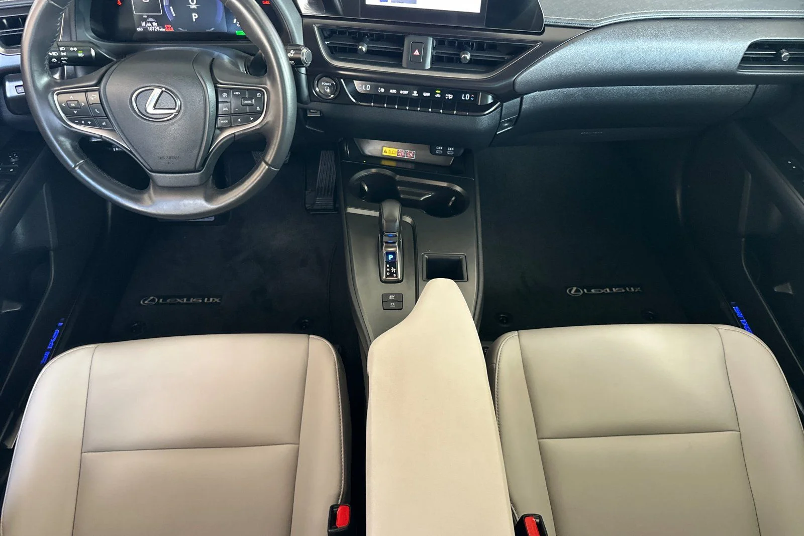 Certified Used 2025 White Pearl Lexus 300h image 10