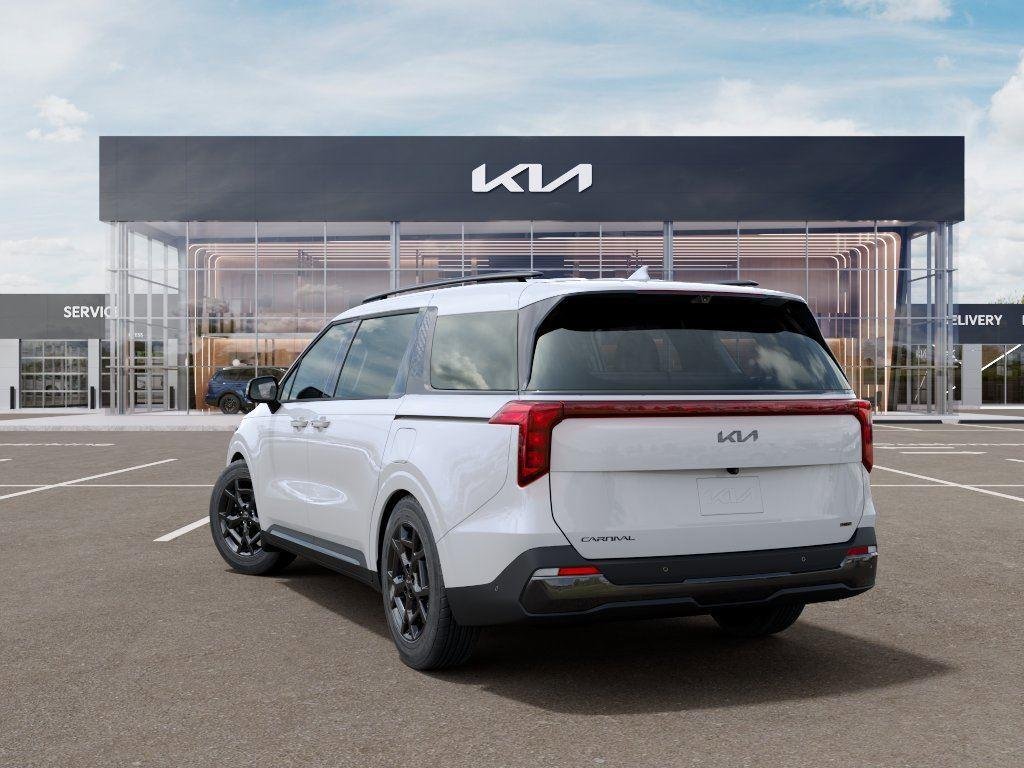 2026 Kia Sedona SX HEV's photo