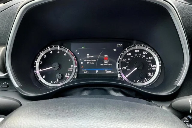 Used 2023 Green Toyota XLE image 13