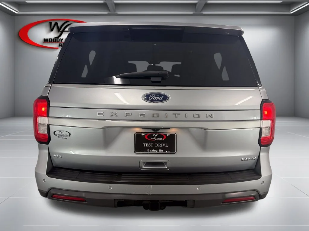 Used 2024 Silver Ford XLT image 7
