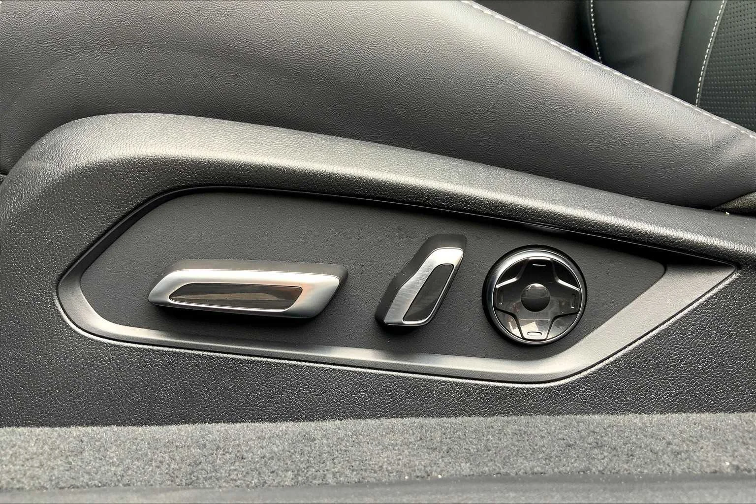 2025 Acura TLX Technology Package - Photo 14