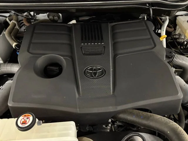 Used 2024 White Toyota SR5 image 24