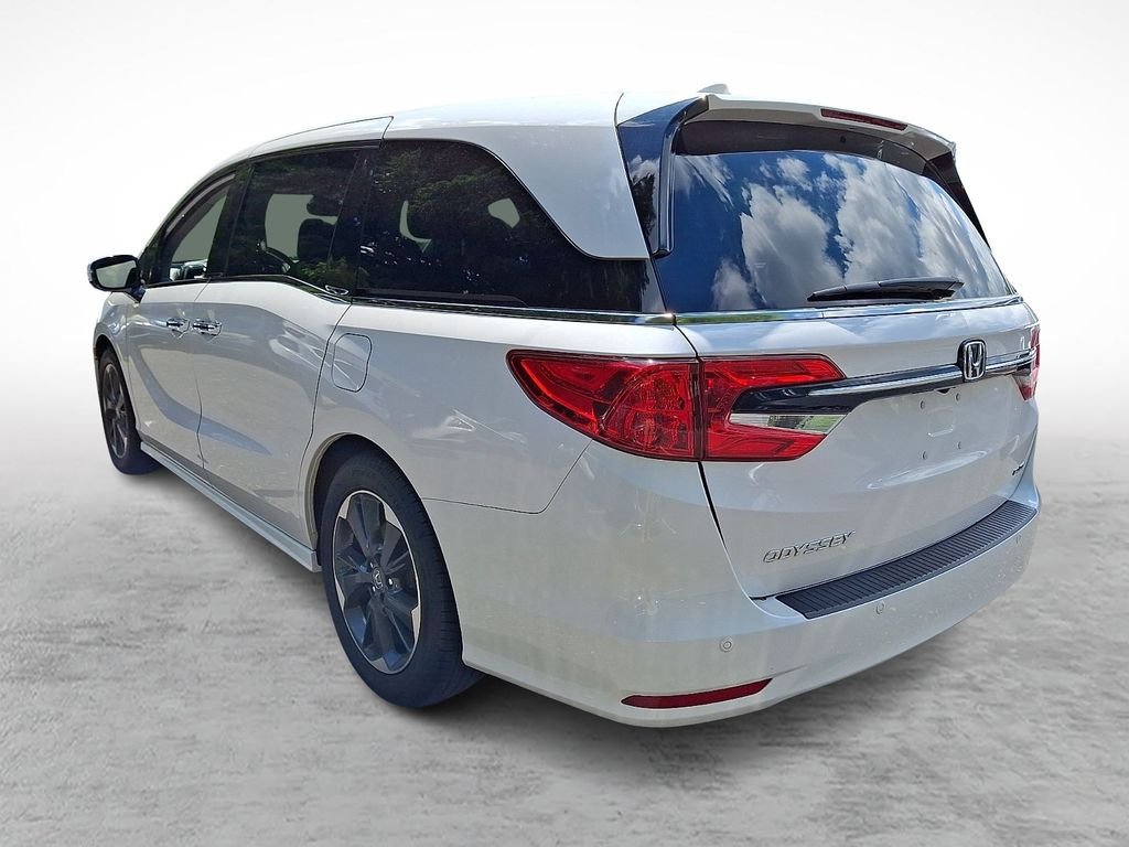 Used 2024 White Honda Elite image 4
