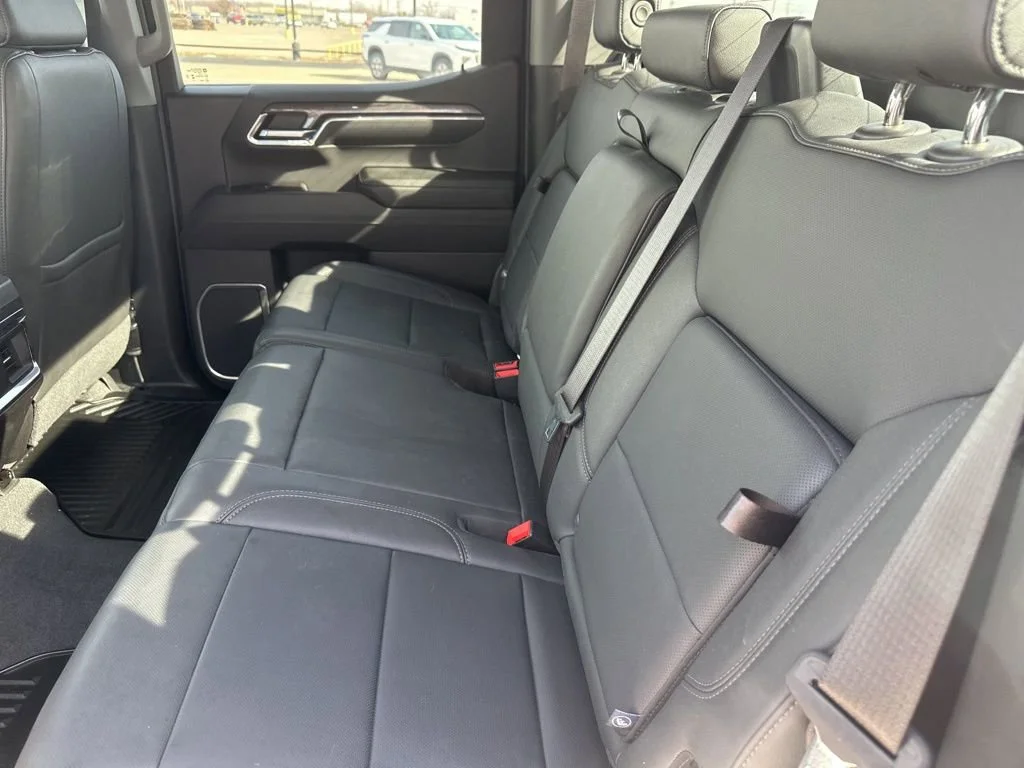 2024 Chevrolet Silverado 1500 LTZ - Photo 29
