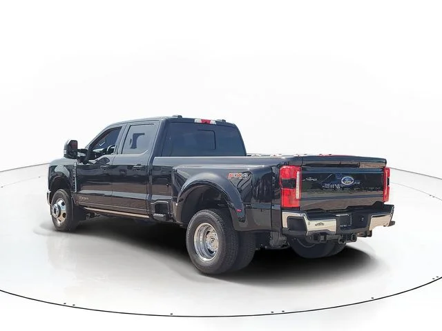 New 2026 Black Metallic Ford Lariat image 7