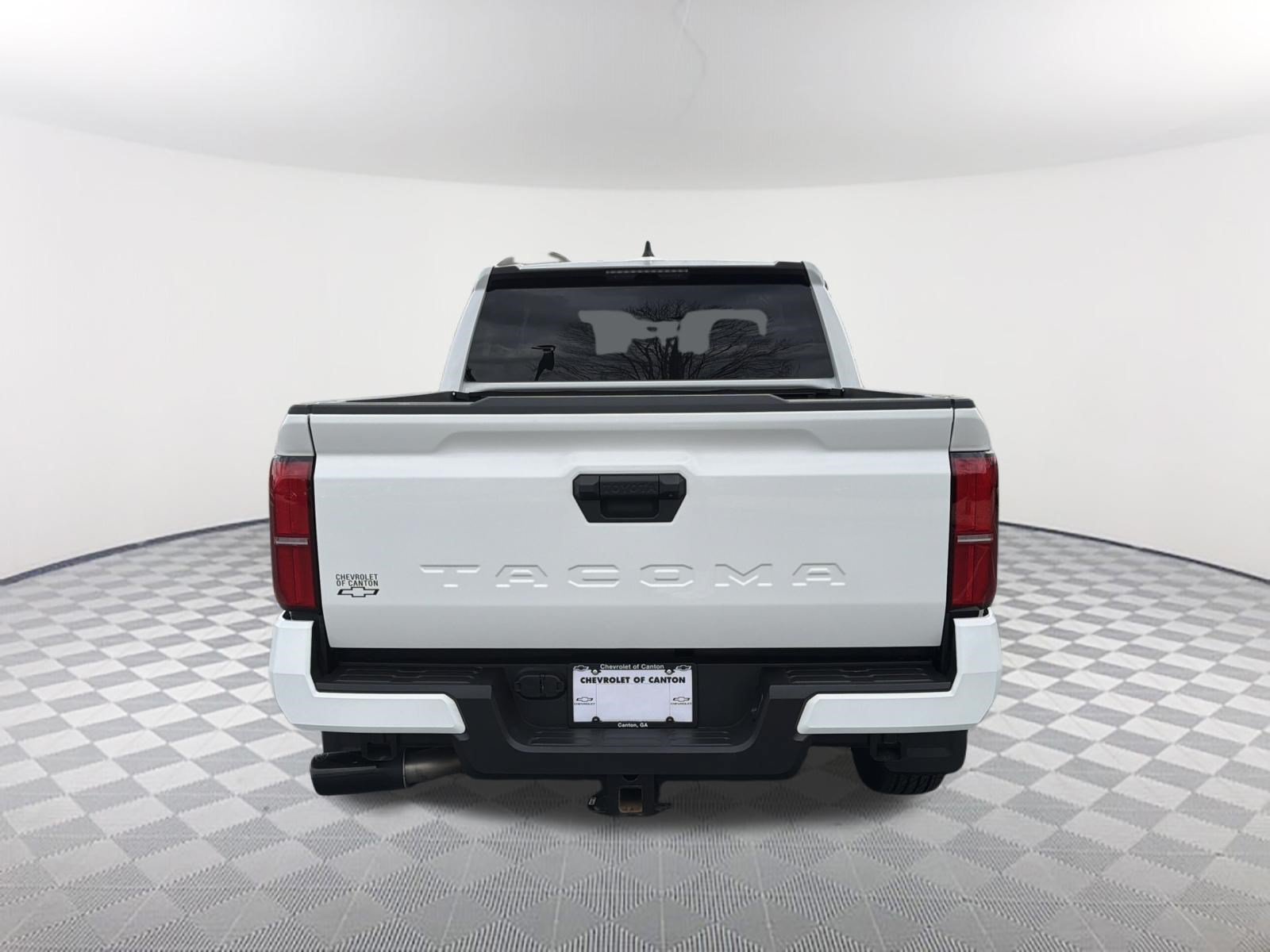Used 2025 Ice Cap Toyota SR5 image 6