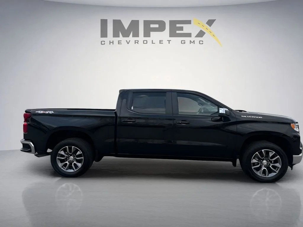 Used 2026 Black Chevrolet LT (2FL) image 6
