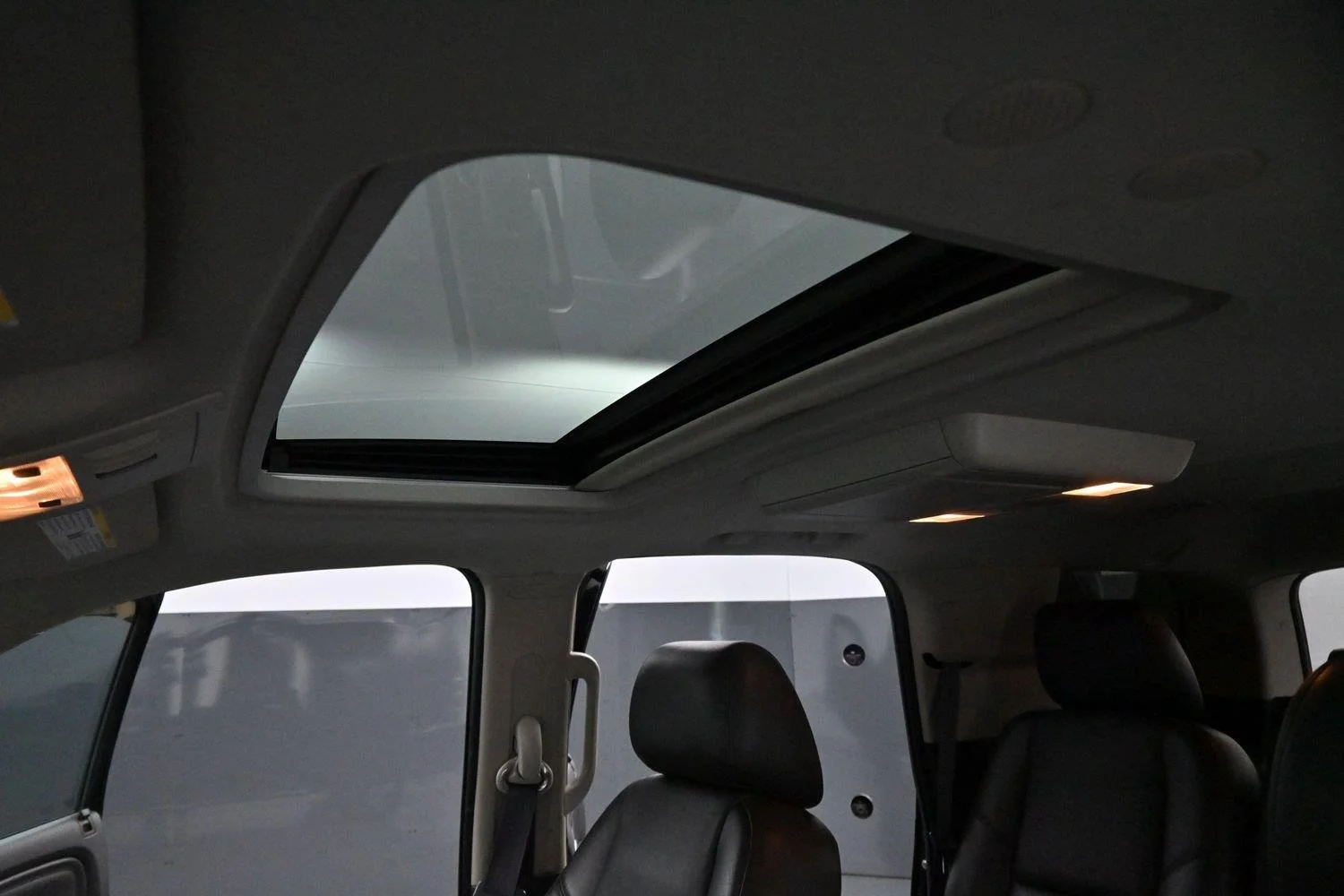 Used 2014 ONYX BLACK GMC Denali image 30