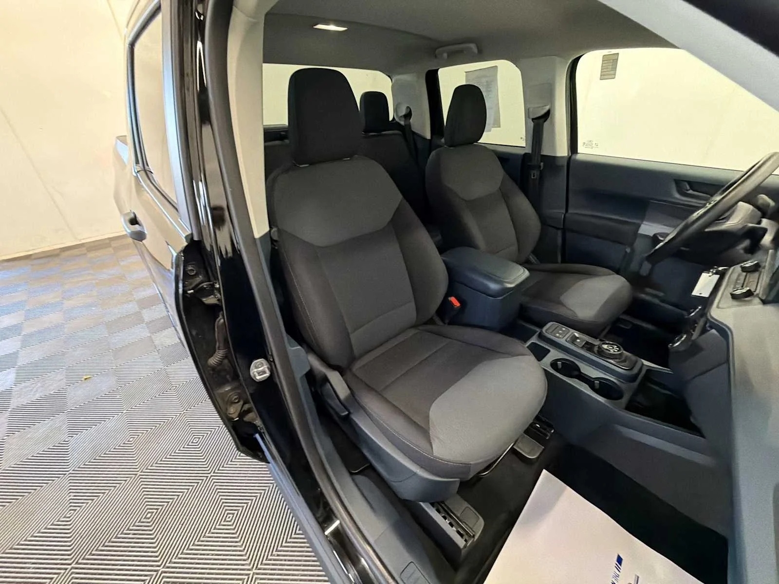 Used 2024 Shadow Black Ford XL image 24