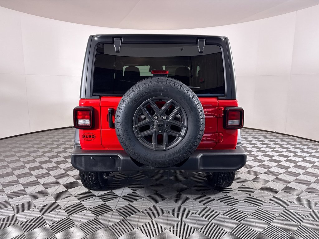 New 2026 Firecracker Red Clear-Coat Exterior Paint Jeep Sport S image 14