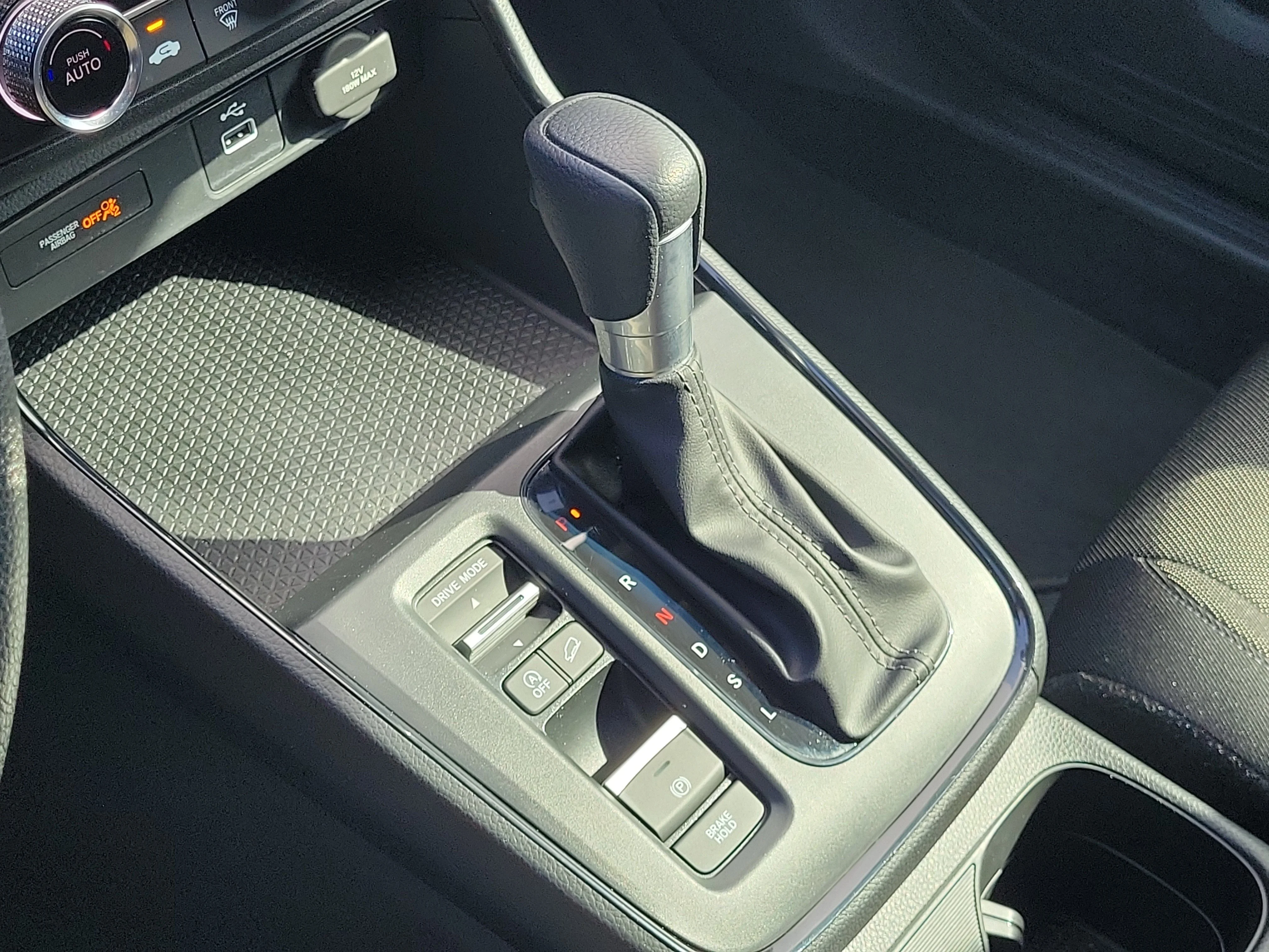2024 Honda CR-V LX - Photo 26