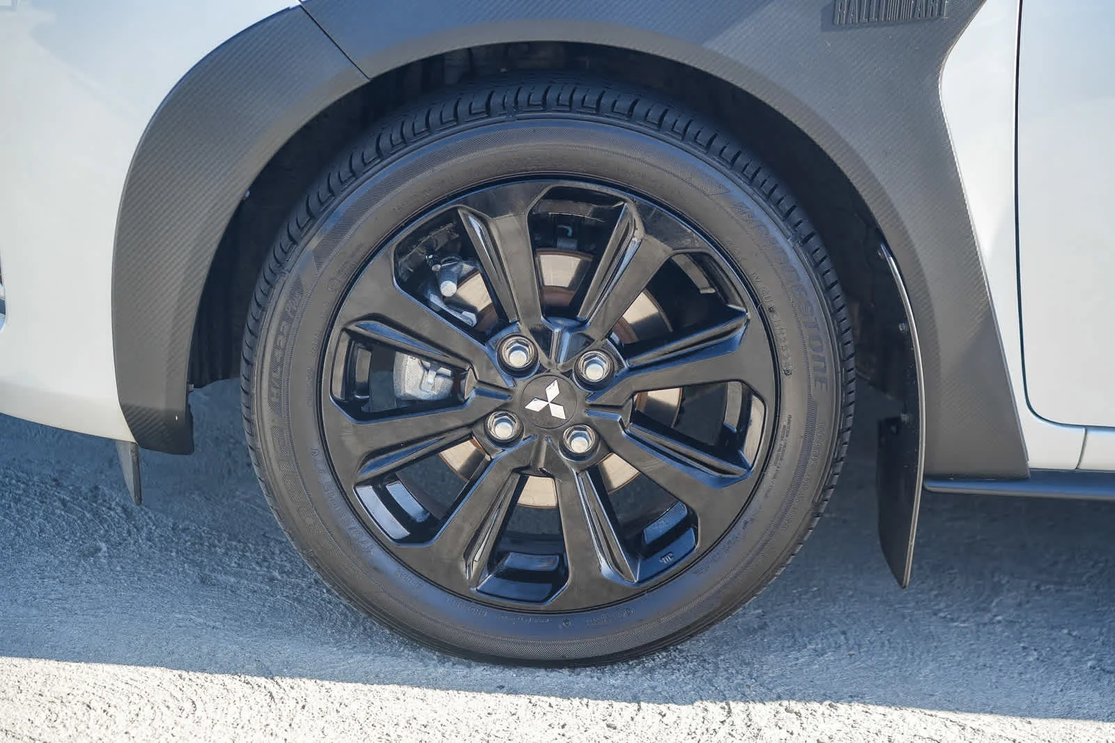 2024 Mitsubishi Mirage RALLIART - Photo 11