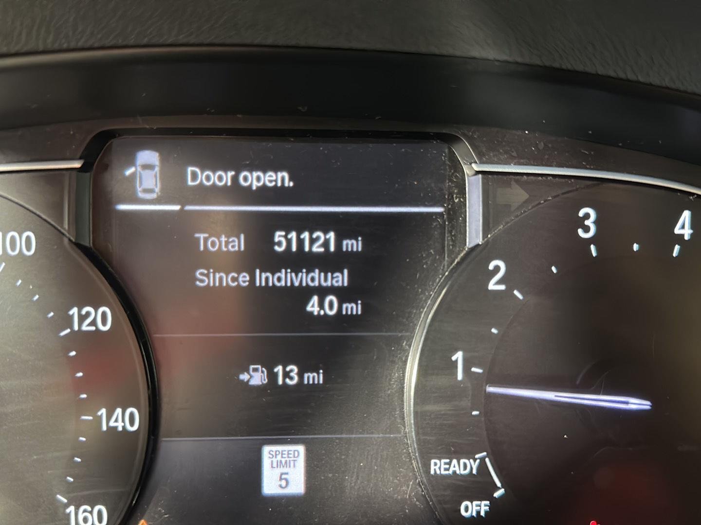 Used 2022 Alpine White BMW xDrive30i image 16