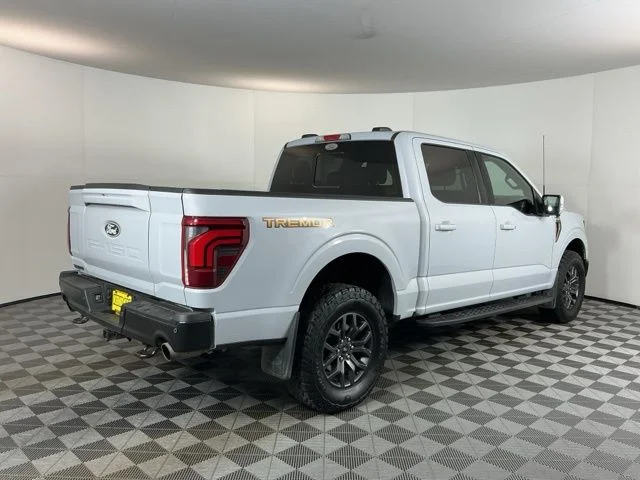 Used 2025 Space White Metallic Ford Tremor image 4