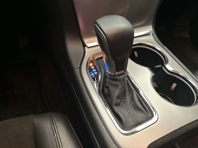 Used 2019 Gray Jeep Altitude image 25