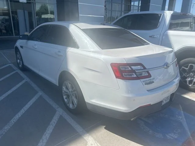 Used 2014 White Ford SEL image 4