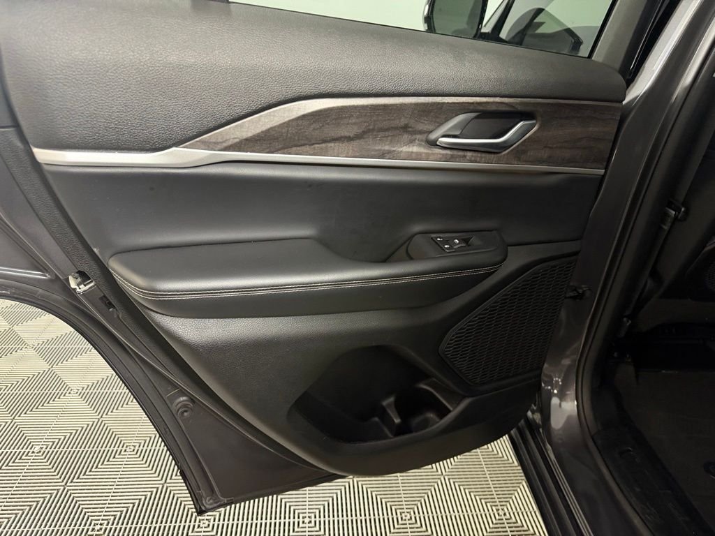 Used 2023 Gray Jeep Limited image 26