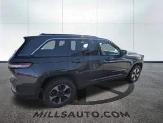 Used 2024 Gray Jeep 4xe image 3