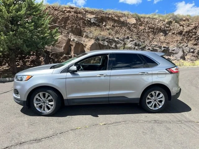 Used 2023 Silver Metallic Ford Titanium image 12