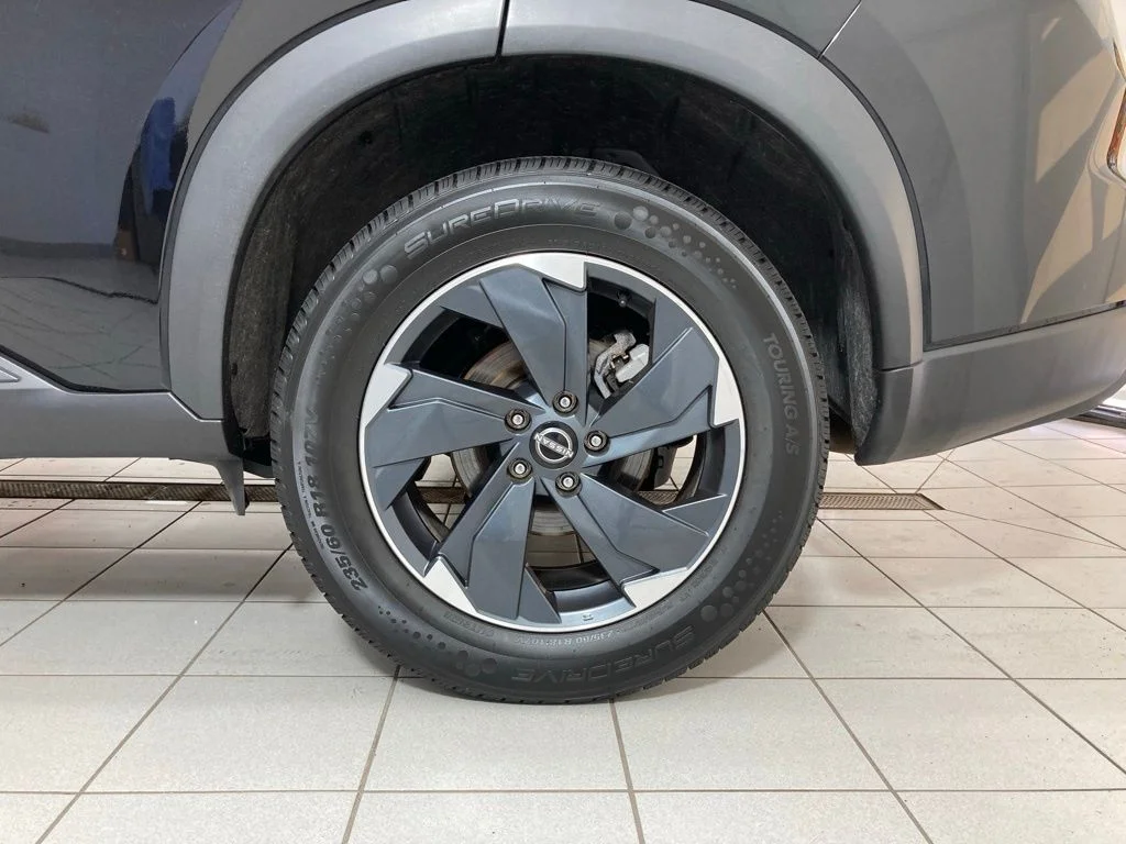 Used 2025 Black Nissan SV image 25