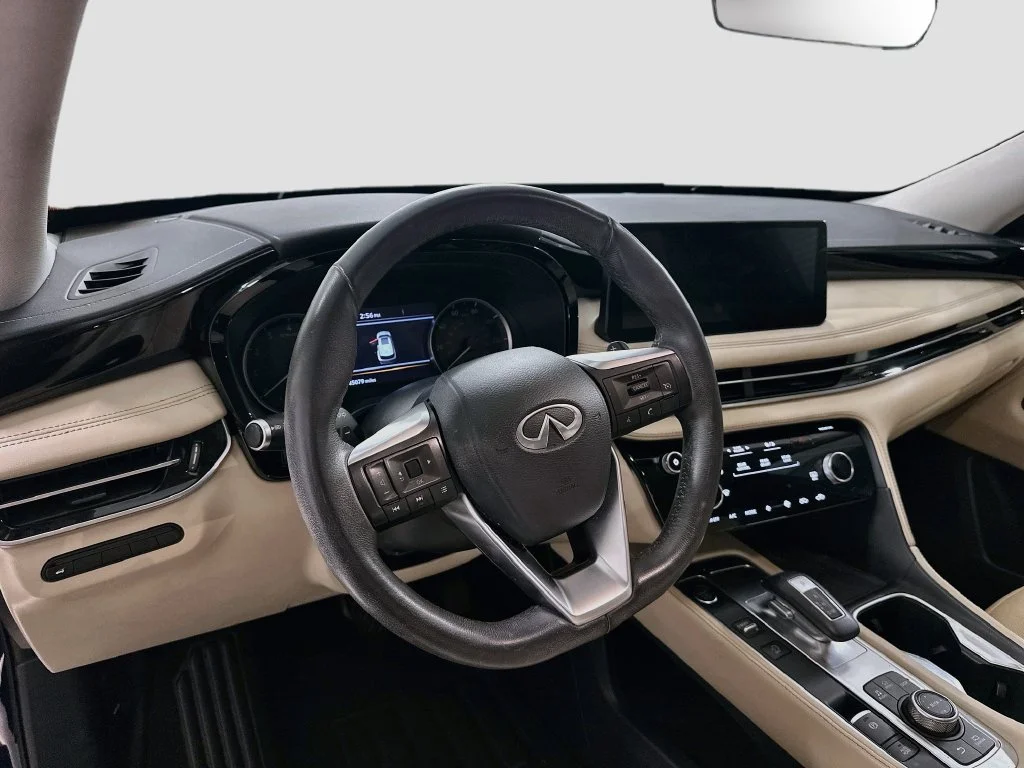 Used 2024 Blue INFINITI PURE image 4