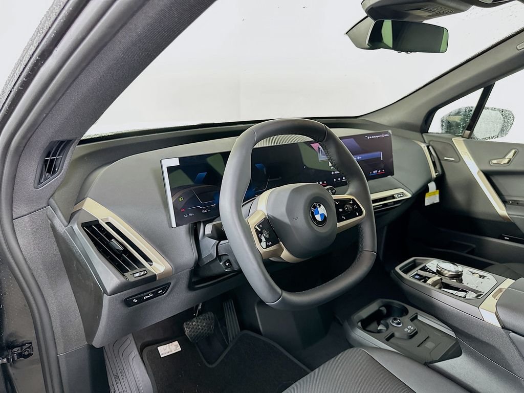 Used 2026 Dark Graphite Metallic BMW xDrive60 image 9