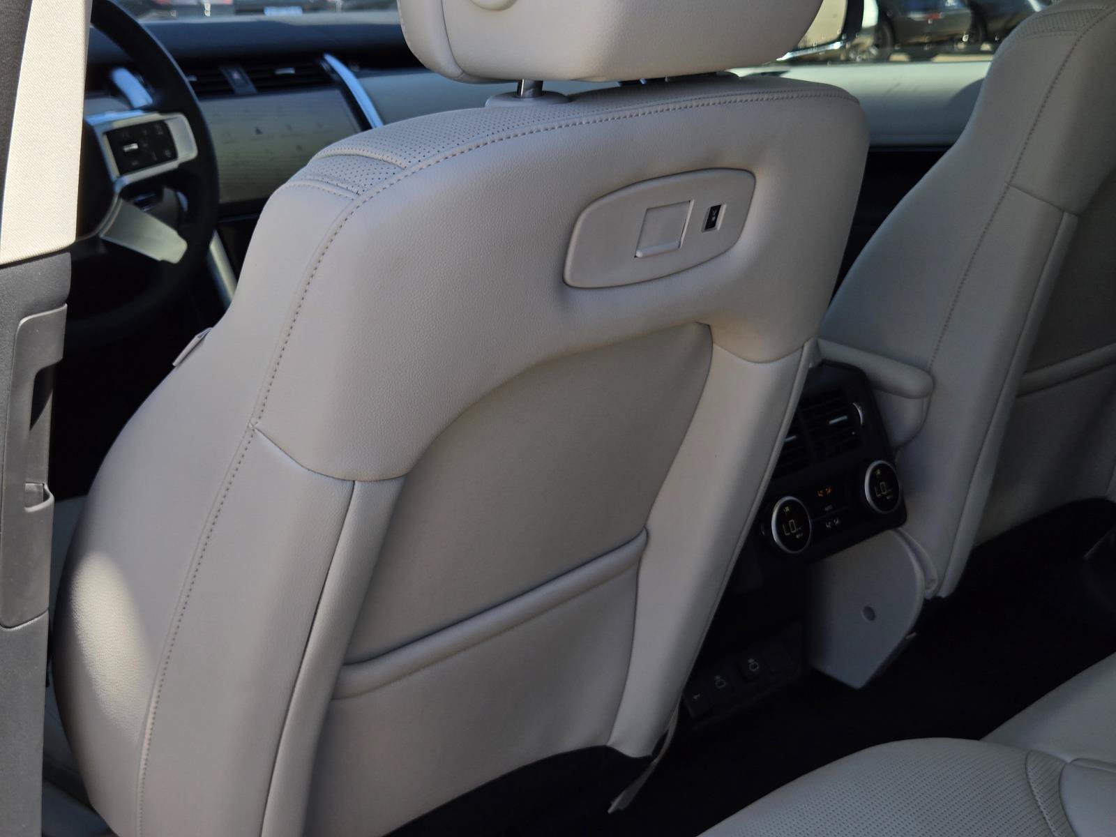Used 2025 Black Land Rover S image 32