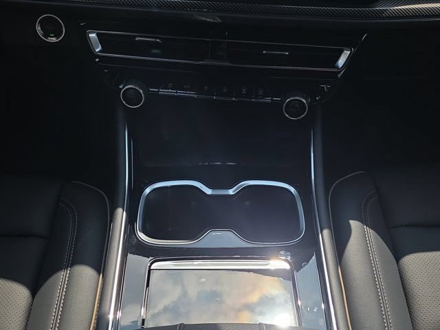 2026 Chevrolet Traverse High Country - Photo 13
