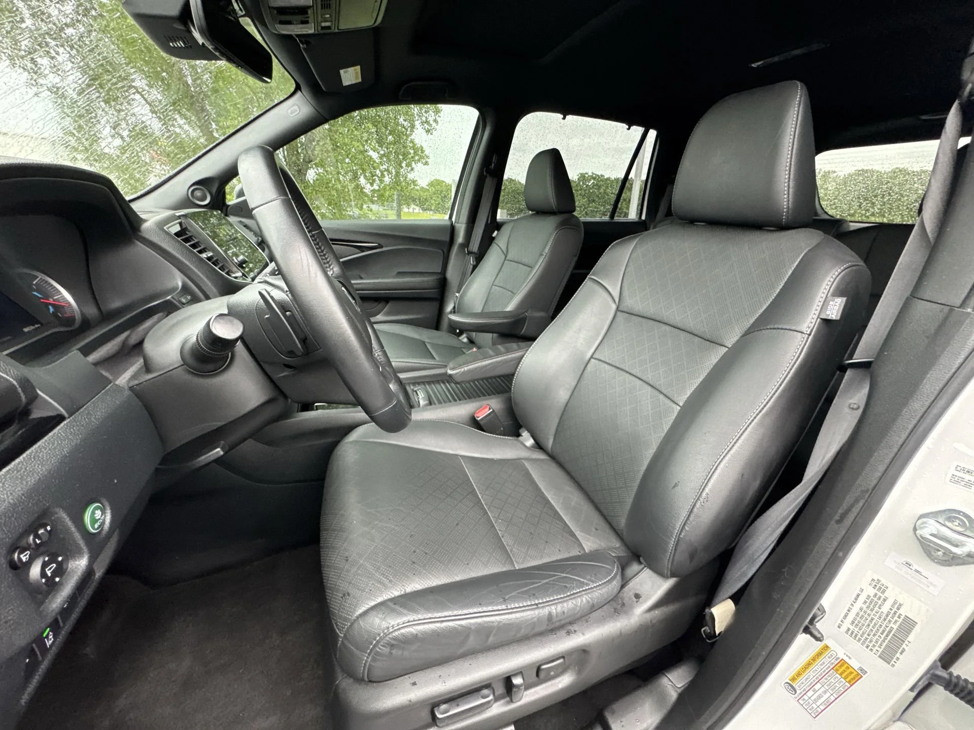 Used 2021 Platinum White Pearl Honda Touring image 11