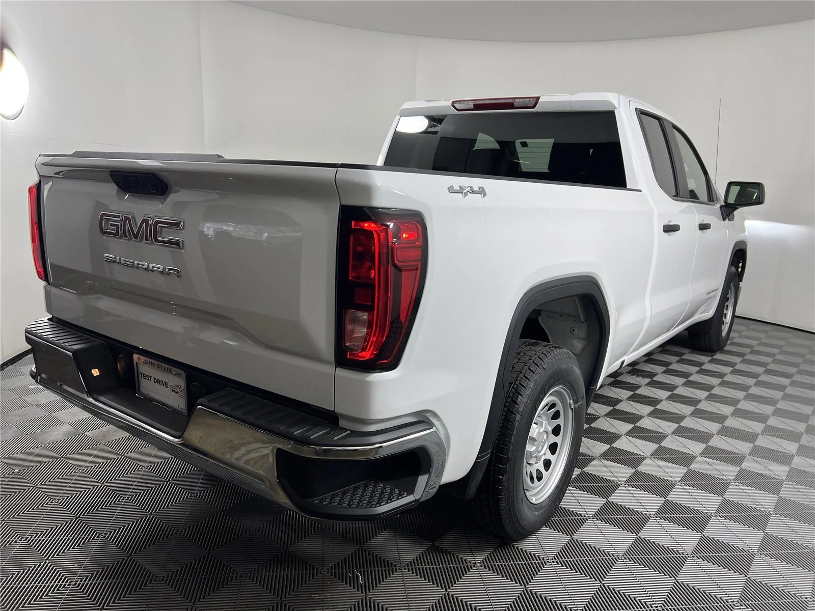 2026 GMC Sierra 1500 Pro - Photo 6