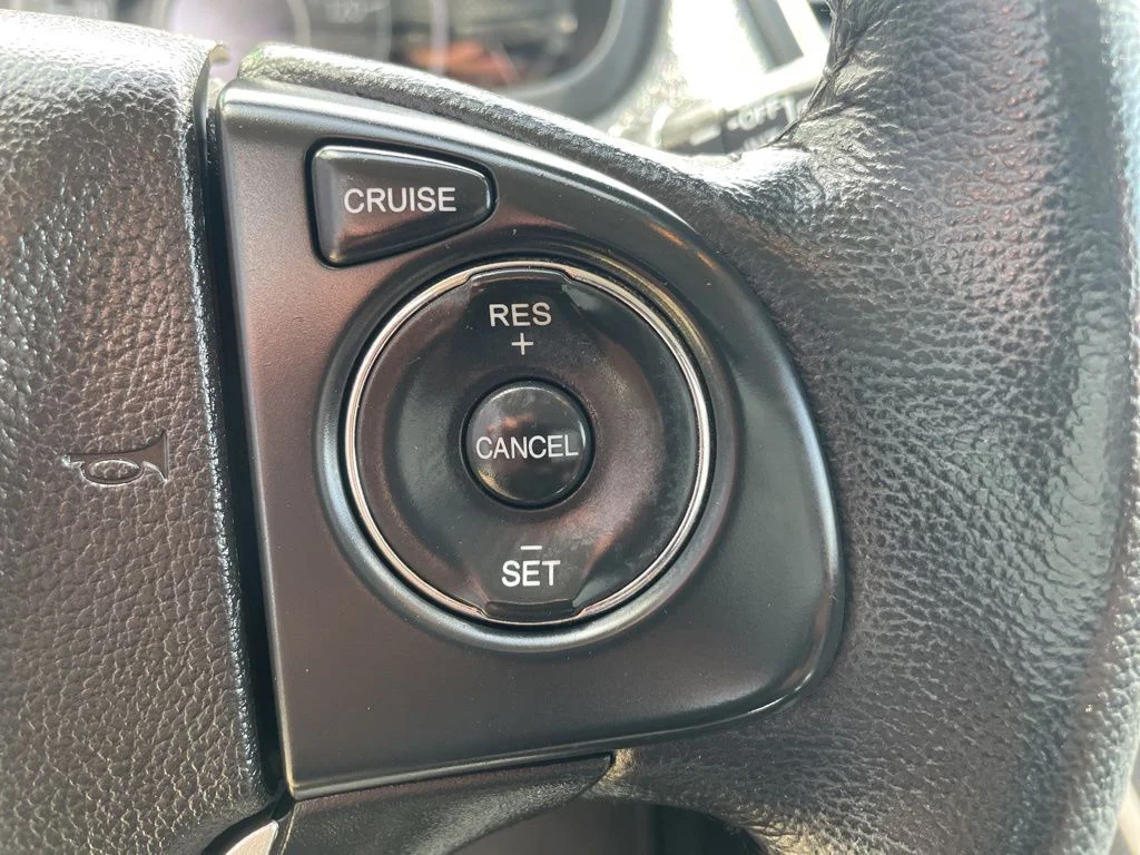 Used 2015 Gray Honda EX-L image 17