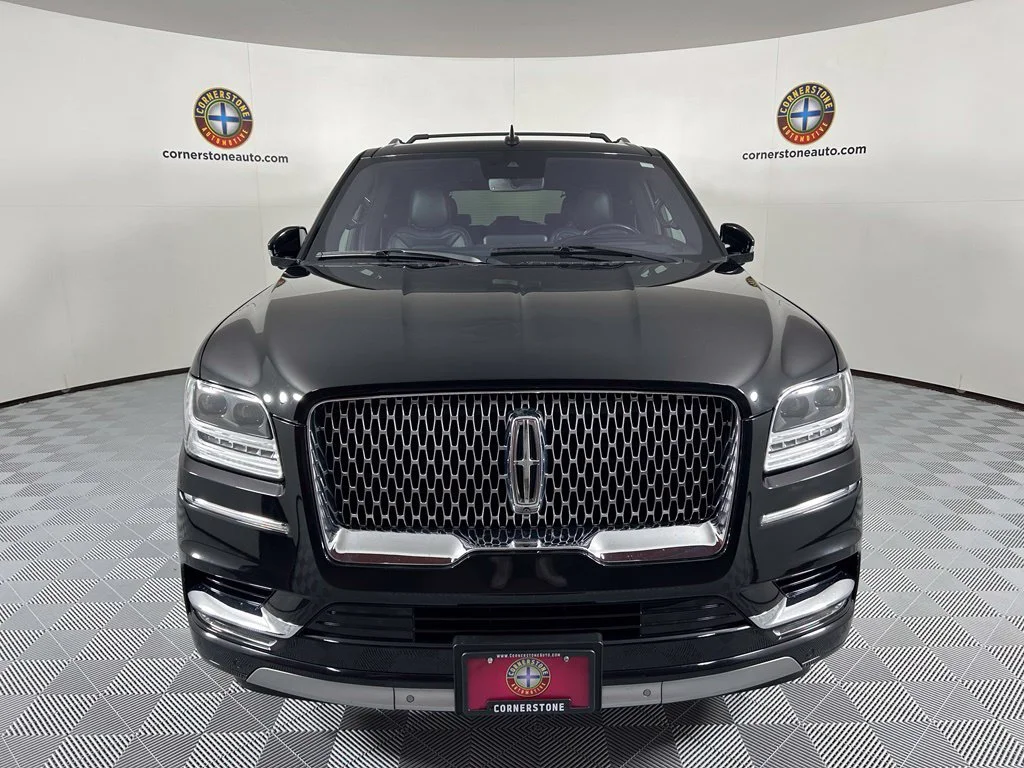 Used 2019  Lincoln Reserve image 18