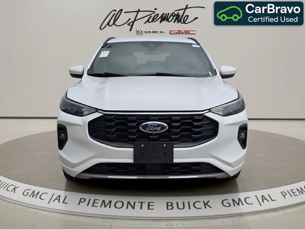Certified Used 2023 Oxford White Ford ST-Line Select image 1