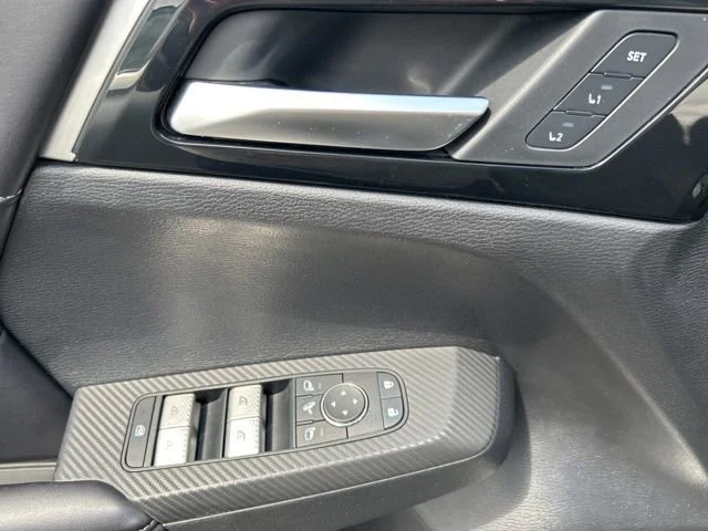 2025 Mitsubishi Outlander Plug-in Hybrid SEL Black Edition - Photo 19