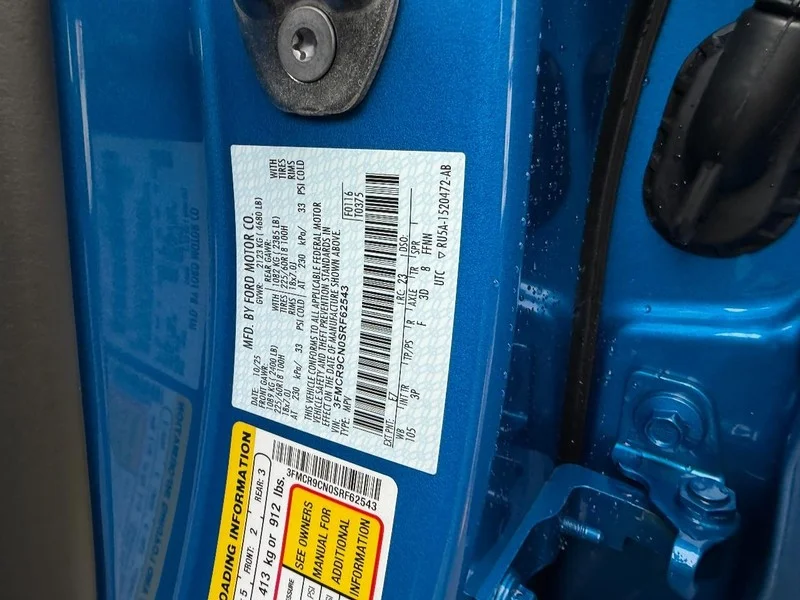 New 2025 Velocity Blue Metallic Ford Outer Banks® image 24