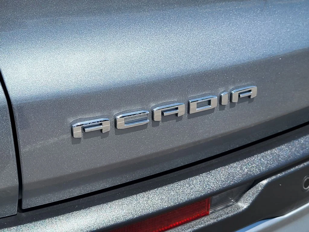 Used 2024 Sterling Metallic GMC Elevation image 8
