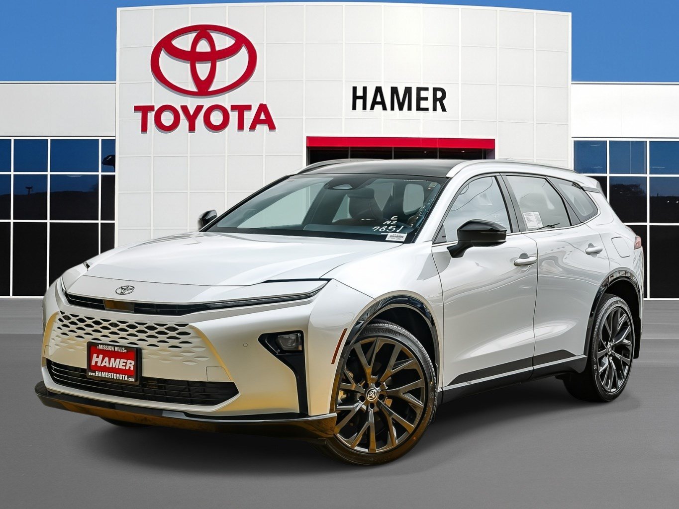 New 2026 Oxygen White Toyota Limited image 1