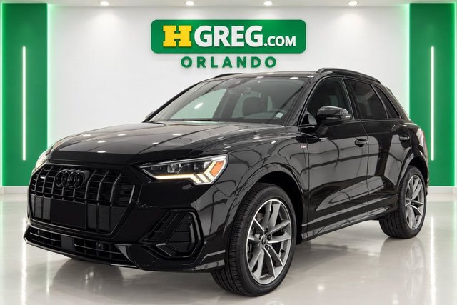 2023 Audi Q3 S line Premium
