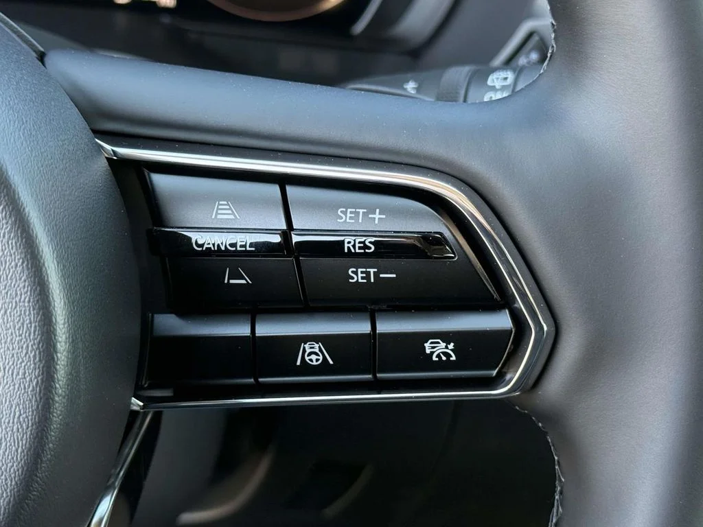 New 2026 Platinum Mazda 3.3 Turbo Premium image 22