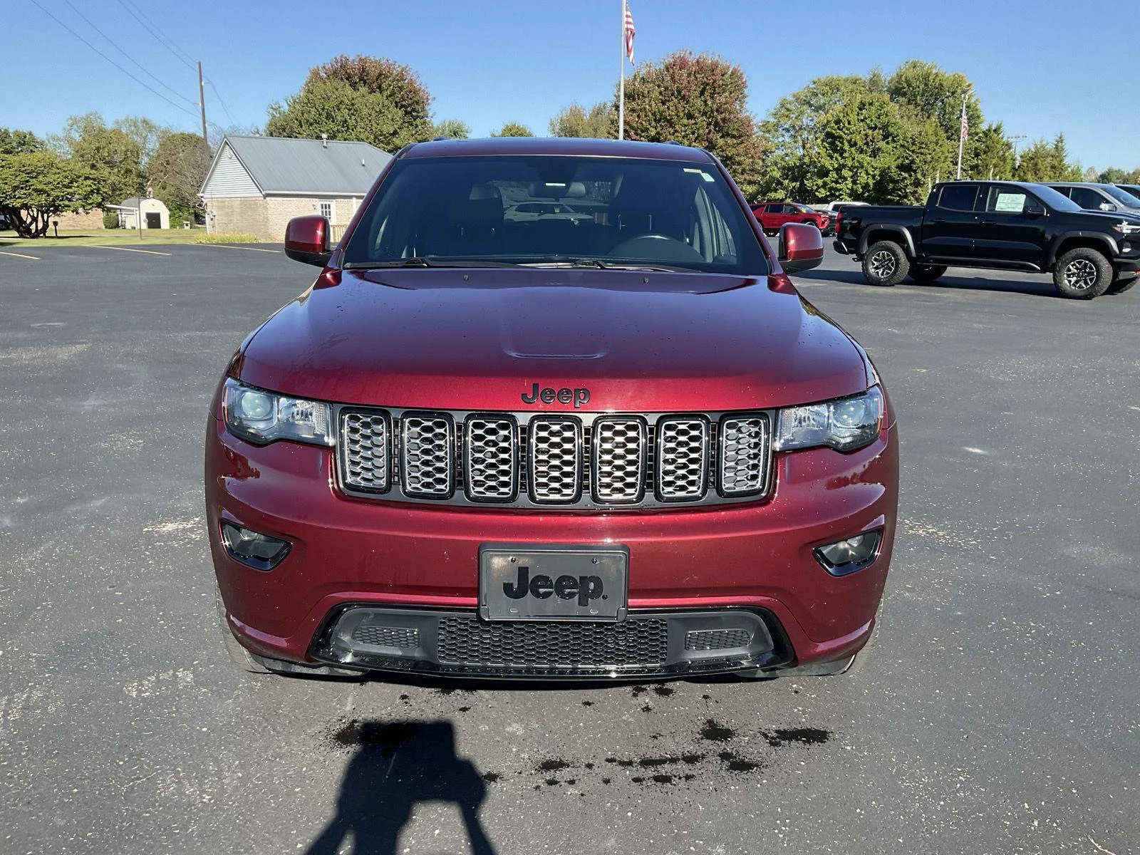 Used 2021 Velvet Red Pearlcoat Jeep Laredo X image 2