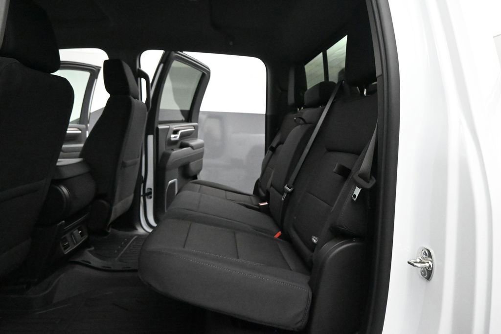 2026 GMC Sierra 3500HD SLE - Photo 18