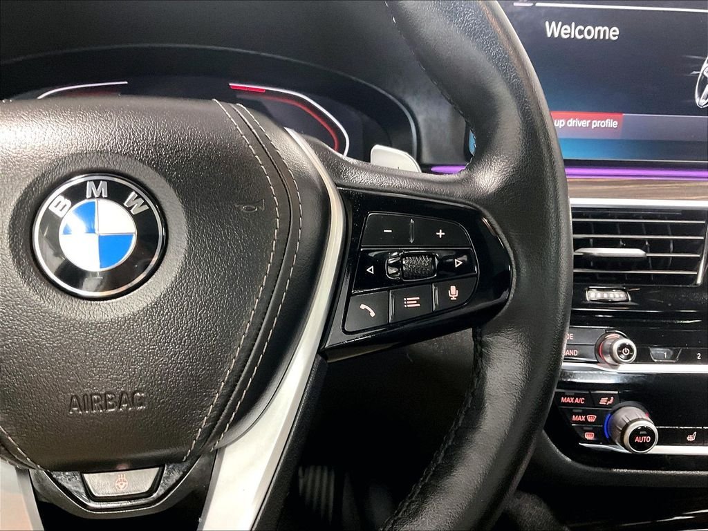 Used 2023 Gray BMW 530i xDrive image 24