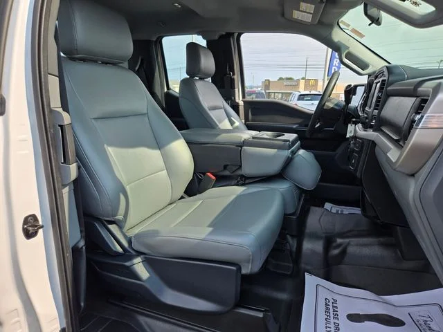 Used 2021 White Ford XL image 20