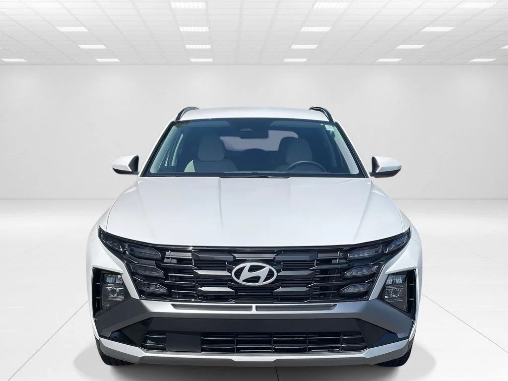 New 2026 White Hyundai SEL image 2