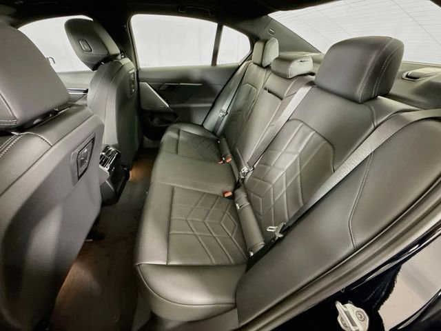New 2027 Carbon Black Metallic BMW 550e xDrive image 26