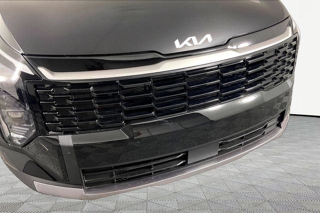 Used 2026 Black Kia EX image 31